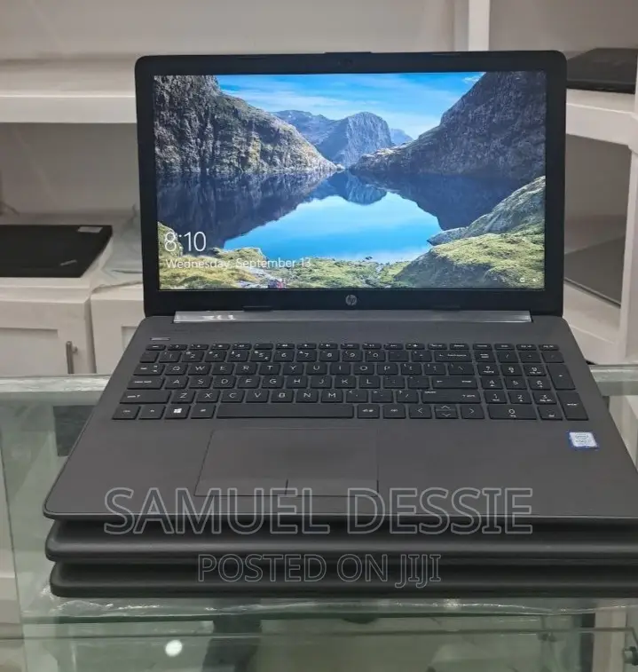 New Laptop HP Stream Notebook 8GB Intel Core I7 HDD 1T