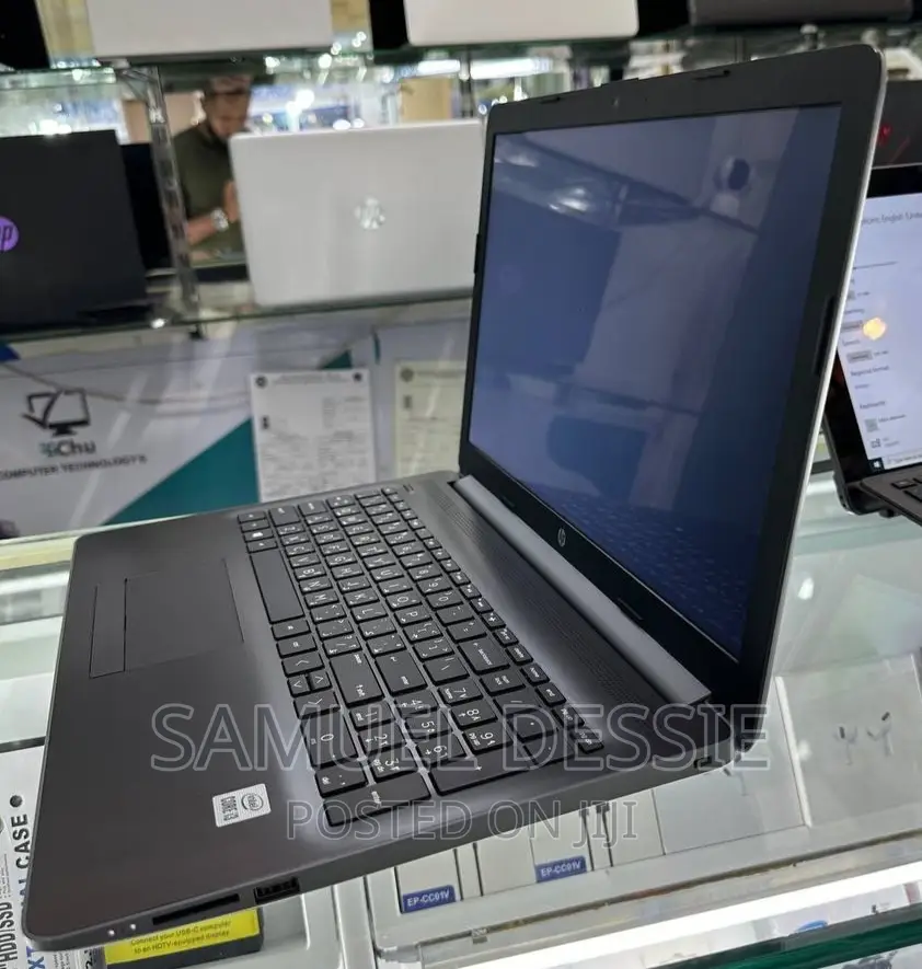 New Laptop HP Stream Notebook 8GB Intel Core I3 HDD 1T