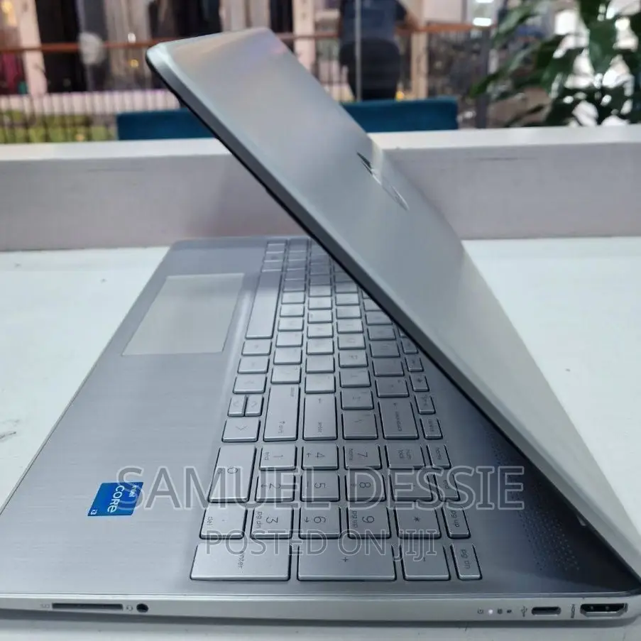New Laptop HP Stream Notebook 8GB Intel Core I3 SSD 512GB