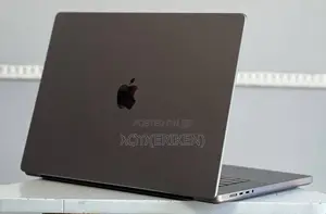 Photo - New Laptop Apple MacBook Pro M1 32GB Apple M1 Max SSD 512GB