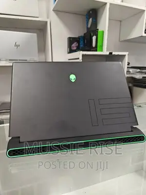 Photo - New Laptop Alienware M17x R2 32GB Intel Core I7 SSD 1T