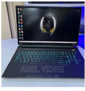 New Laptop Alienware Area-51m 32GB Intel Core I7 SSD 1T