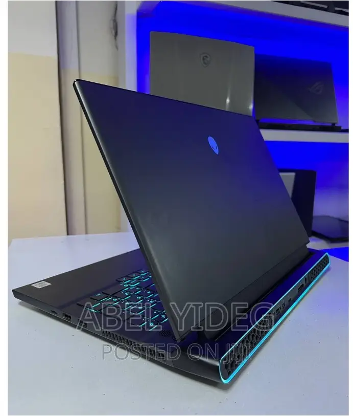 New Laptop Alienware Area-51m 32GB Intel Core I7 SSD 1T