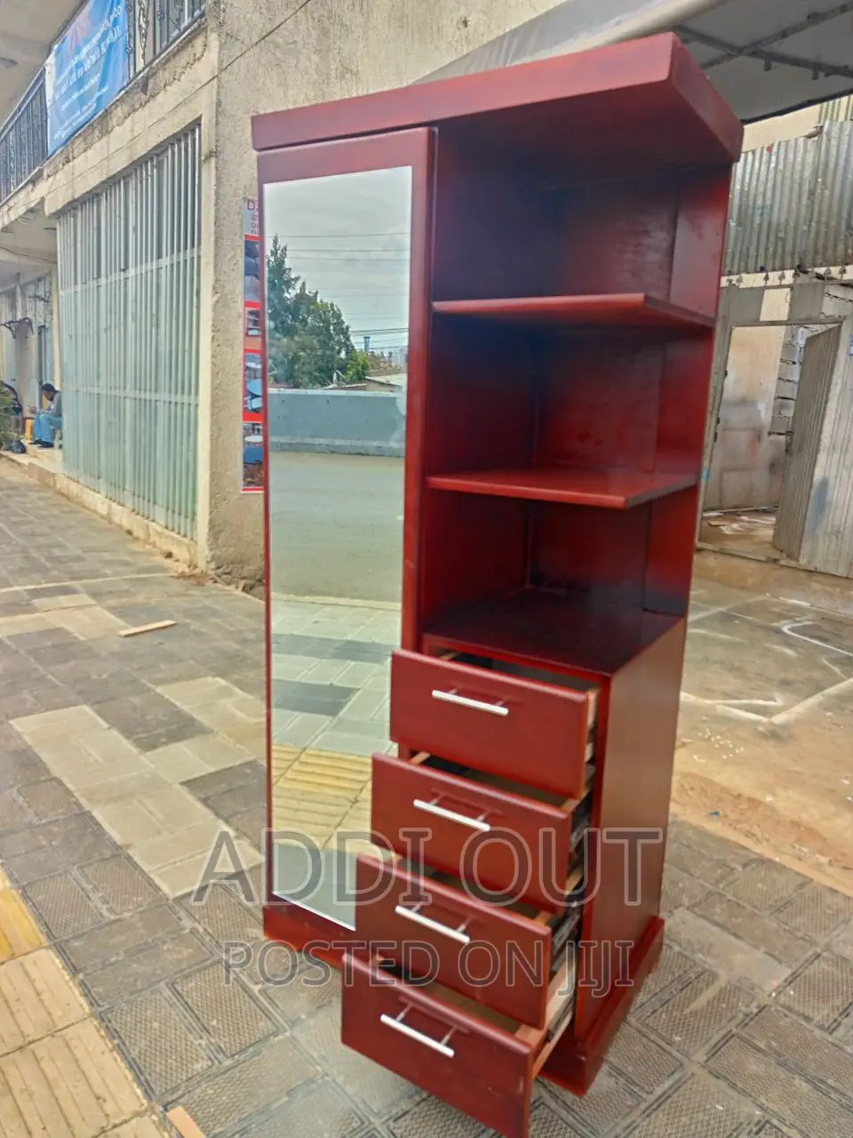 ድሬሲንግ/Dressing