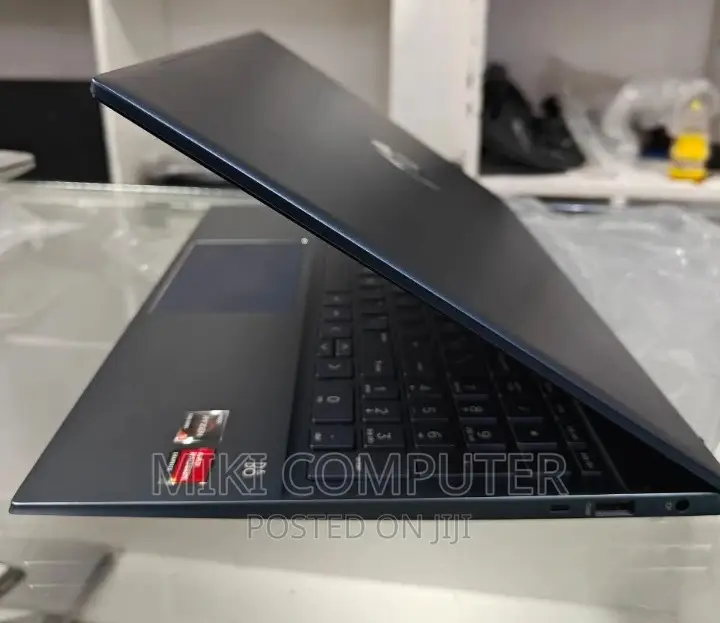 New Laptop HP Pavilion 15 8GB Intel Core I7 SSD 512GB