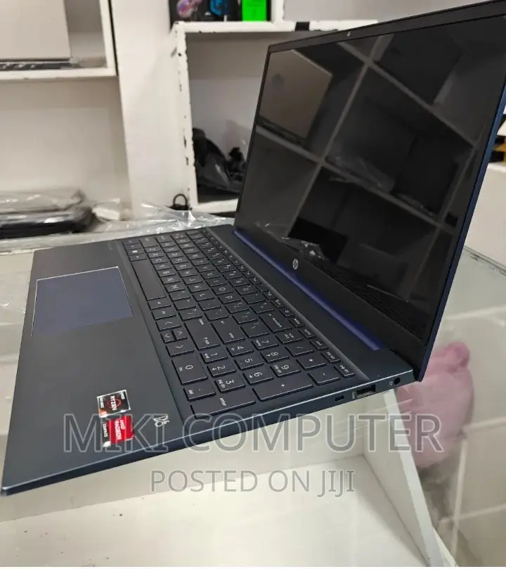 New Laptop HP Pavilion 15 8GB Intel Core I7 SSD 512GB