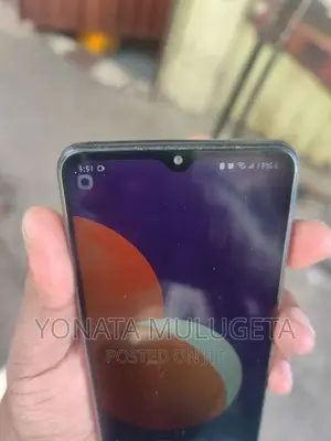 Samsung Galaxy A12 64 GB Black