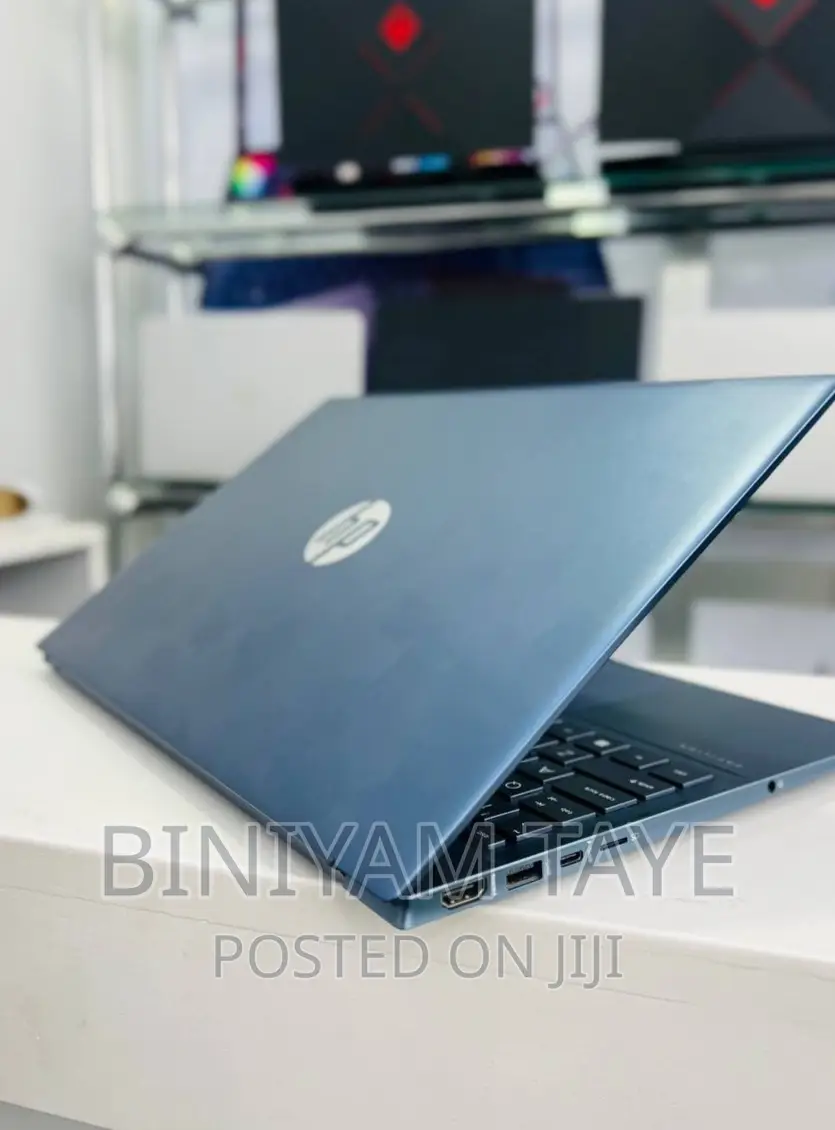 New Laptop HP Pavilion 15 16GB AMD Ryzen 7 SSD 512GB