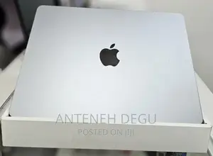 New Laptop Apple MacBook Air 2022 M2 8GB Apple M2 SSD 256GB