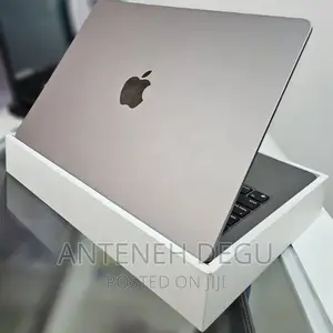 New Laptop Apple MacBook Air 2022 M2 8GB Apple M2 SSD 256GB