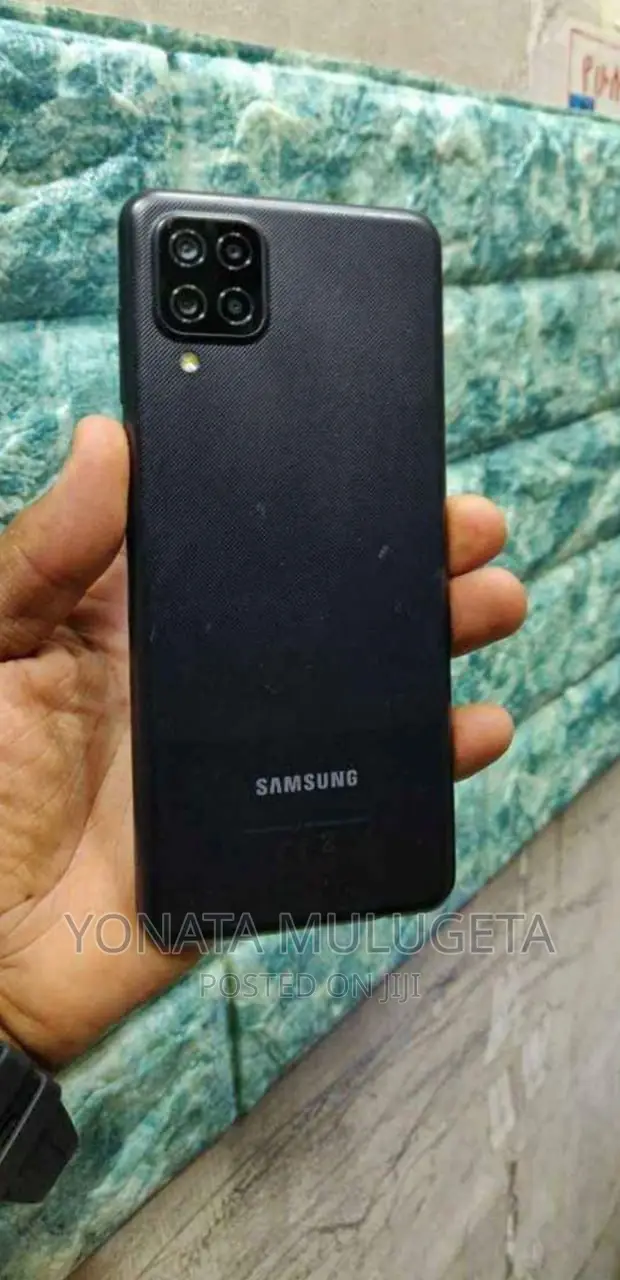 Samsung Galaxy M12 128 GB Black