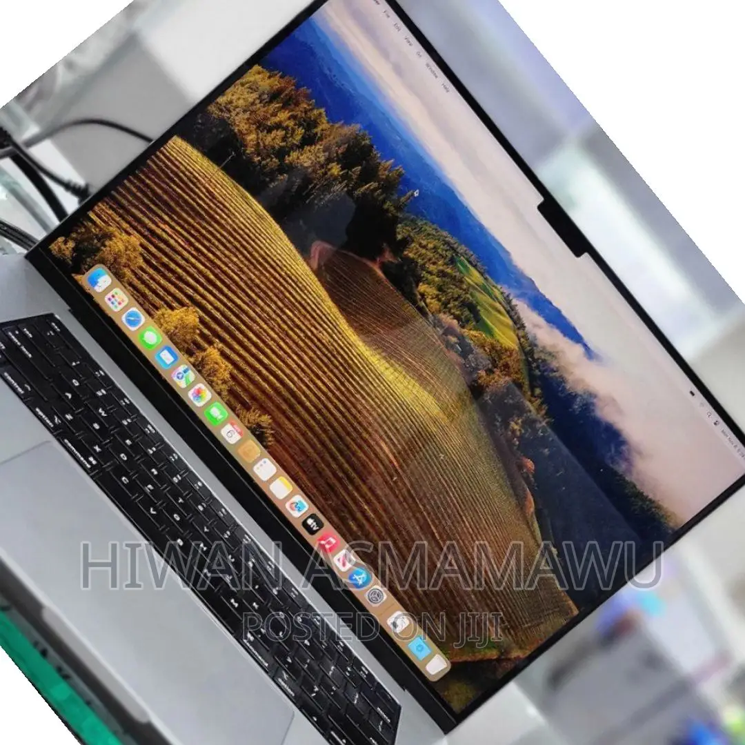 New Laptop Apple MacBook Pro M1 32GB Apple M1 SSD 512GB