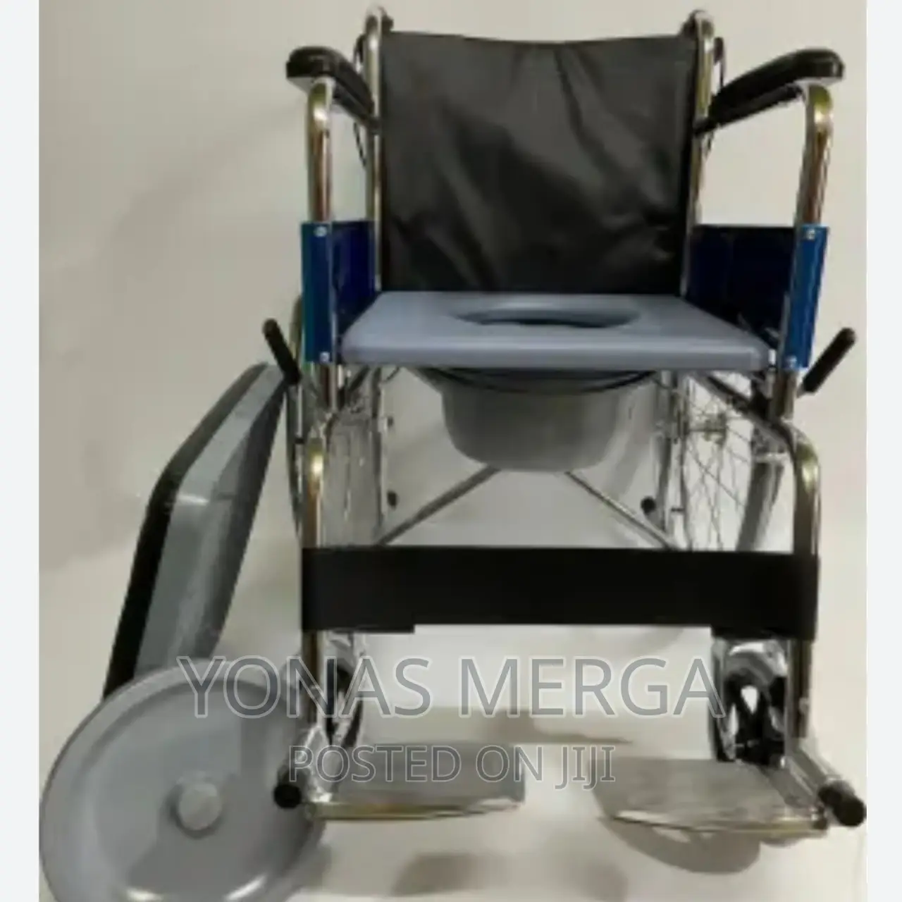 Commode Wheelchair/Multi-Use MOBILIT:Equipped Capacity Potty