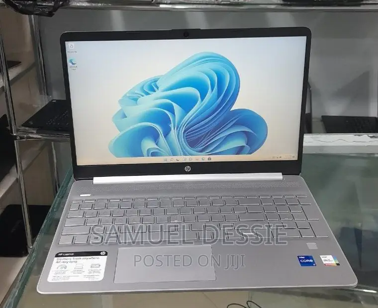 New Laptop HP Stream Notebook 16GB Intel Core I7 SSD 512GB