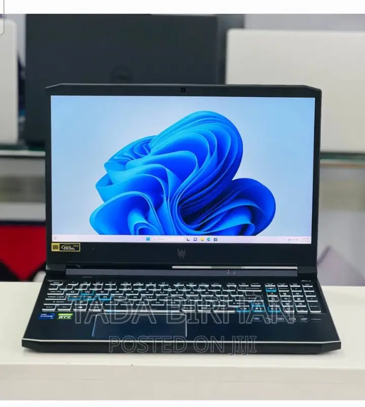 New Laptop Acer Predator Helios 300 16GB Intel Core I7 SSD 1T