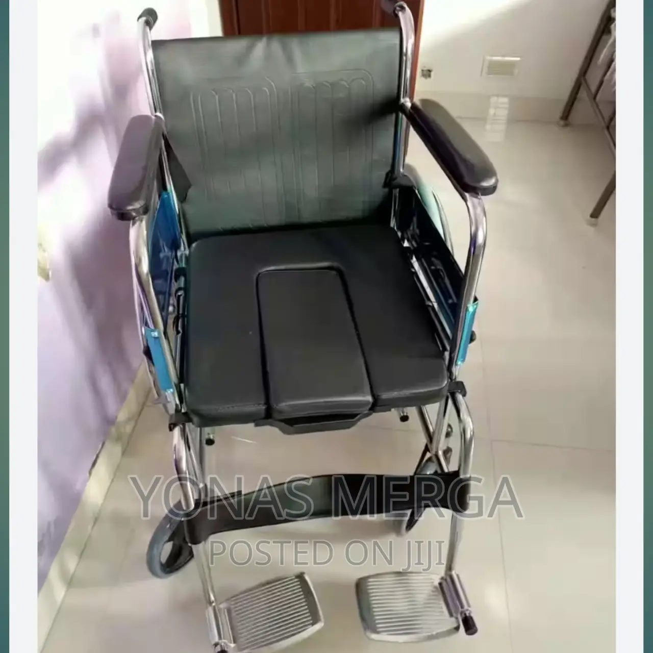 Wheelchair/Toilet,Wheelchairthe Footrests Remove the Upper