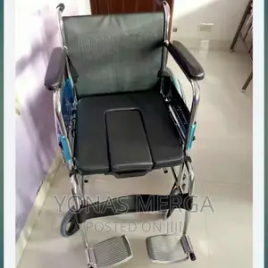 Photo - Wheelchair/Toilet,Wheelchairthe Footrests Remove the Upper