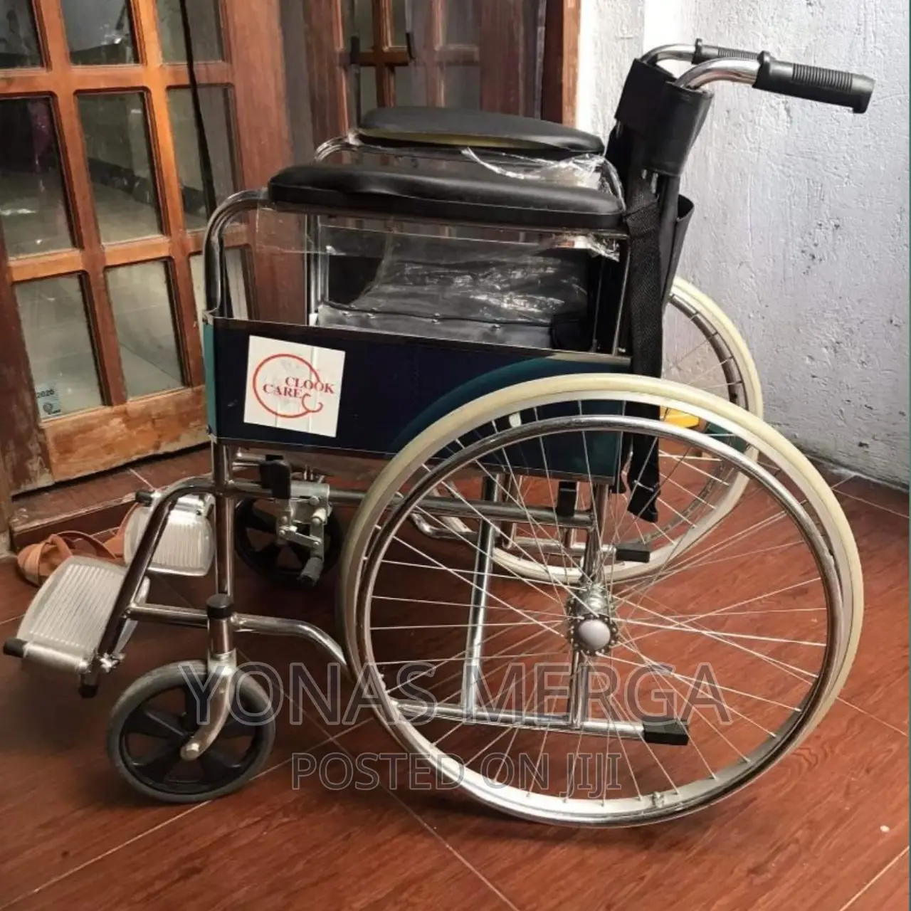 Wheelchair/90-Degree Legrest Adjustable Footplat/Wheelchair