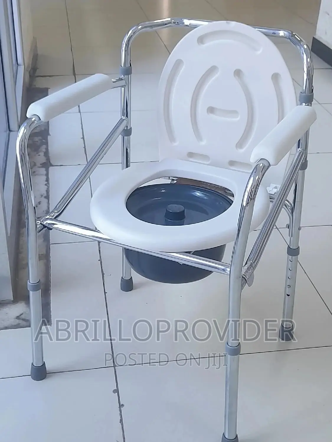 Toilet Chair/Commode Chair/Foldable Flexible Chair-Toilet