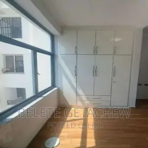 Furnished 4bdrm Apartment in ፊጋ አፓርታማ ባለ 4መኝታ, Bole for sale