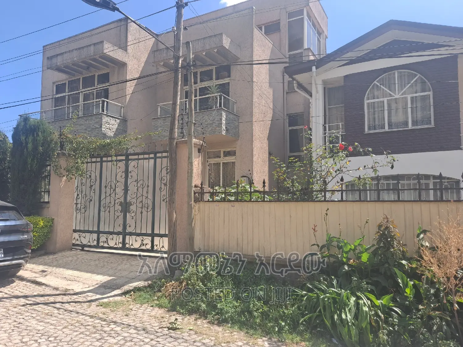 Furnished 5bdrm House in አያት ዞን 2, Bole for sale