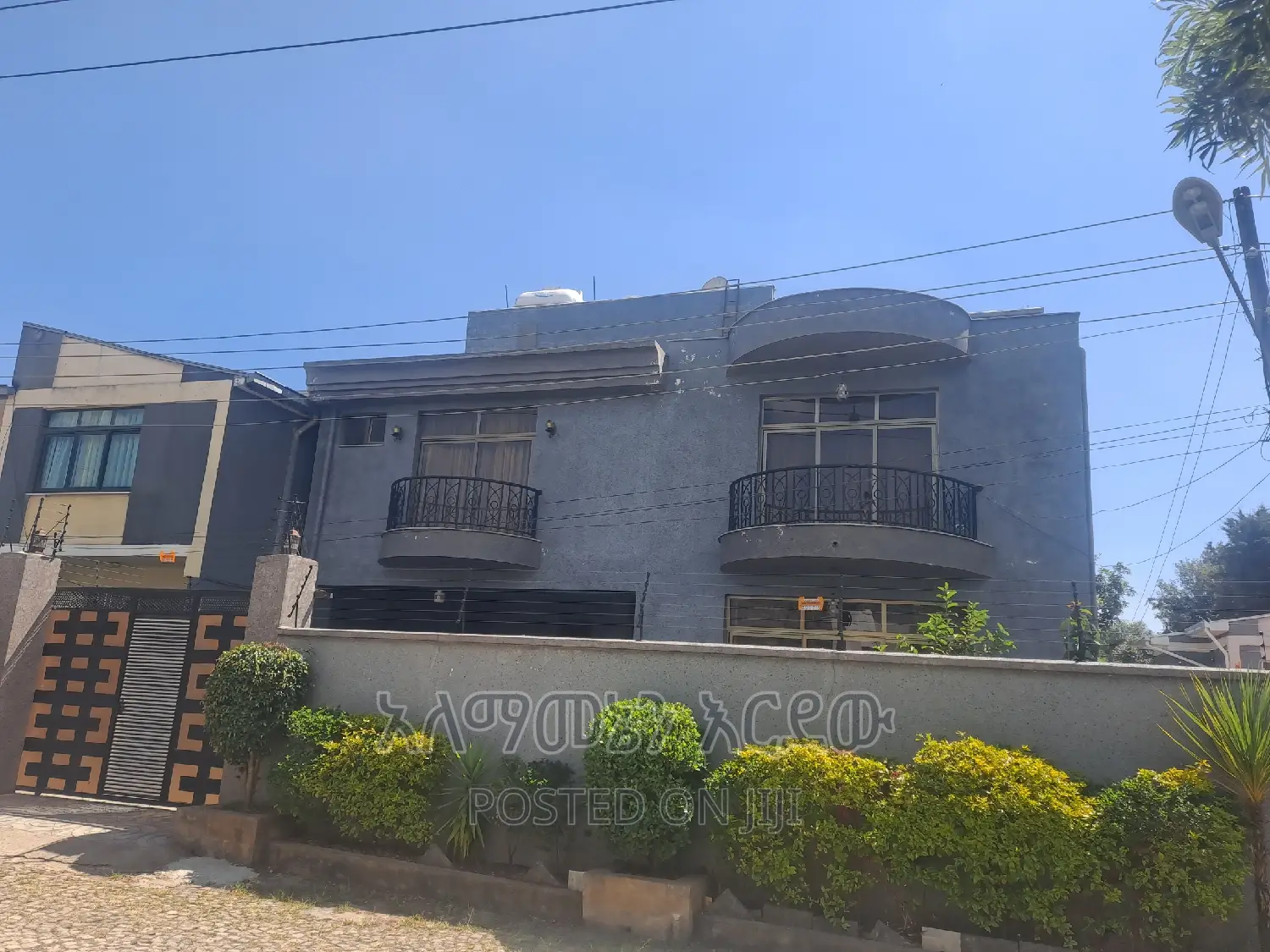 Furnished 6bdrm House in አያት ዞን 2, Bole for sale