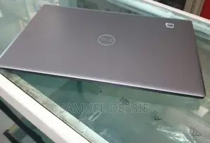 New Laptop Dell Vostro 1014 16GB Intel Core I7 SSD 1T