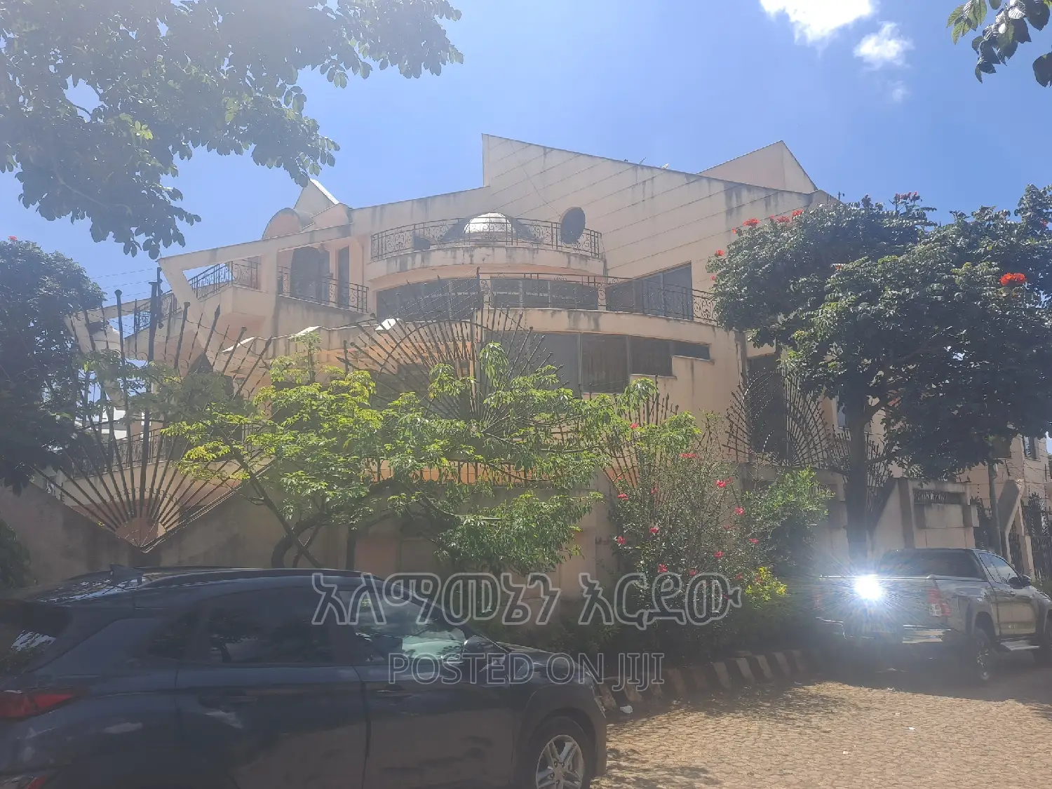 Furnished 12bdrm House in አያት ዞን 2, Bole for sale