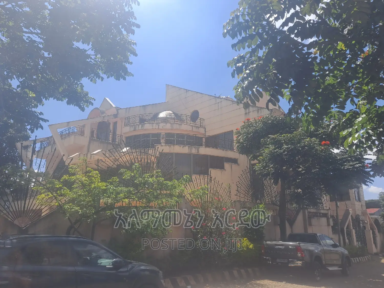 Furnished 12bdrm House in አያት ዞን 2, Bole for sale