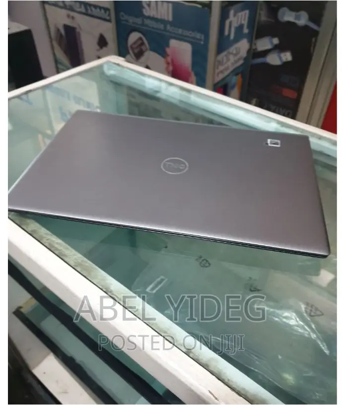 New Laptop Dell 16GB Intel Core I7 SSD 1T