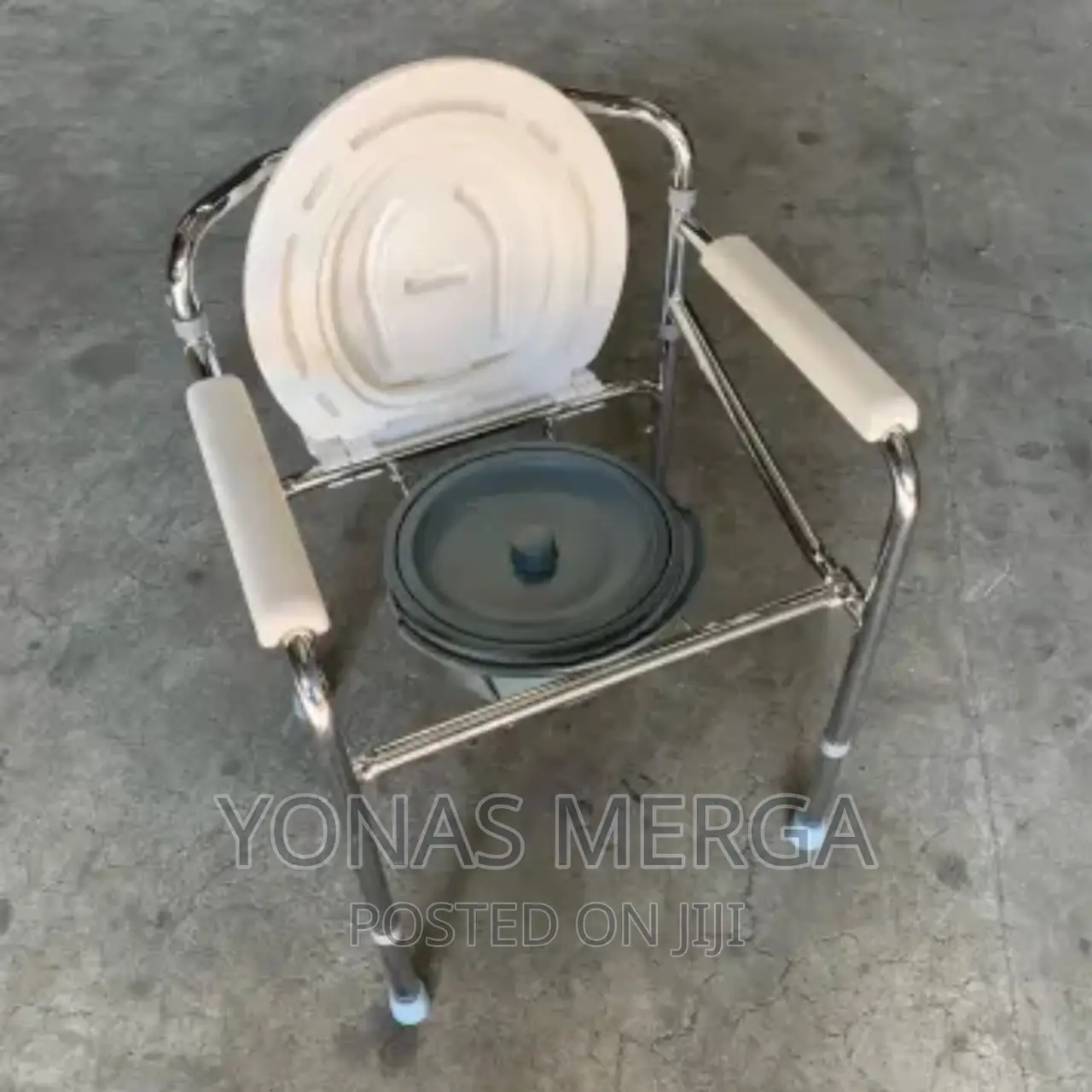 Toilet Chair/Elderly Adjustable Height Fit to Any Toilet
