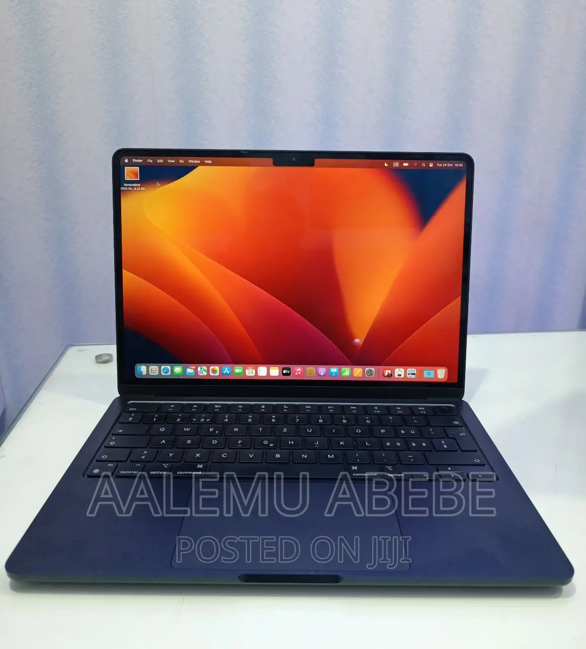 New Laptop Apple MacBook Air 2022 M2 8GB Apple M2 SSD 256GB