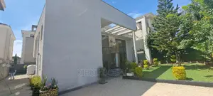 6bdrm House in Ayat, Bole for rent