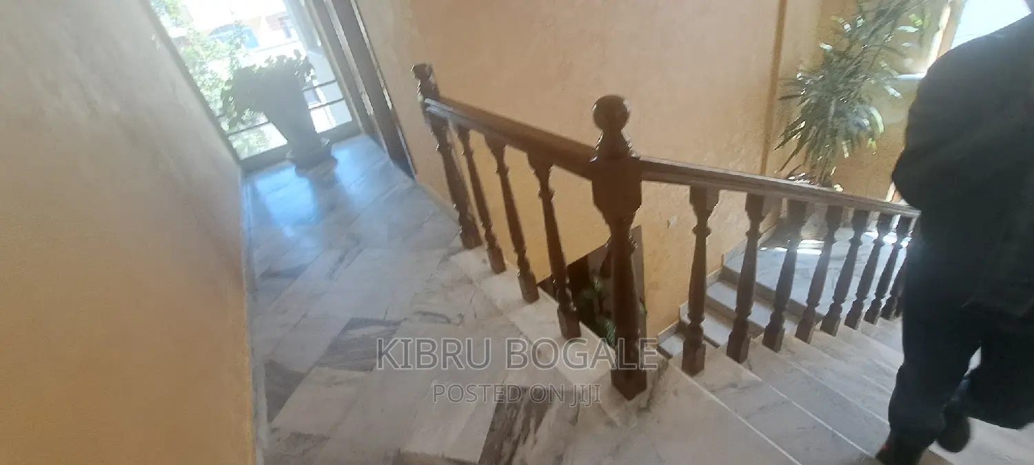 6bdrm House in Ayat, Bole for rent