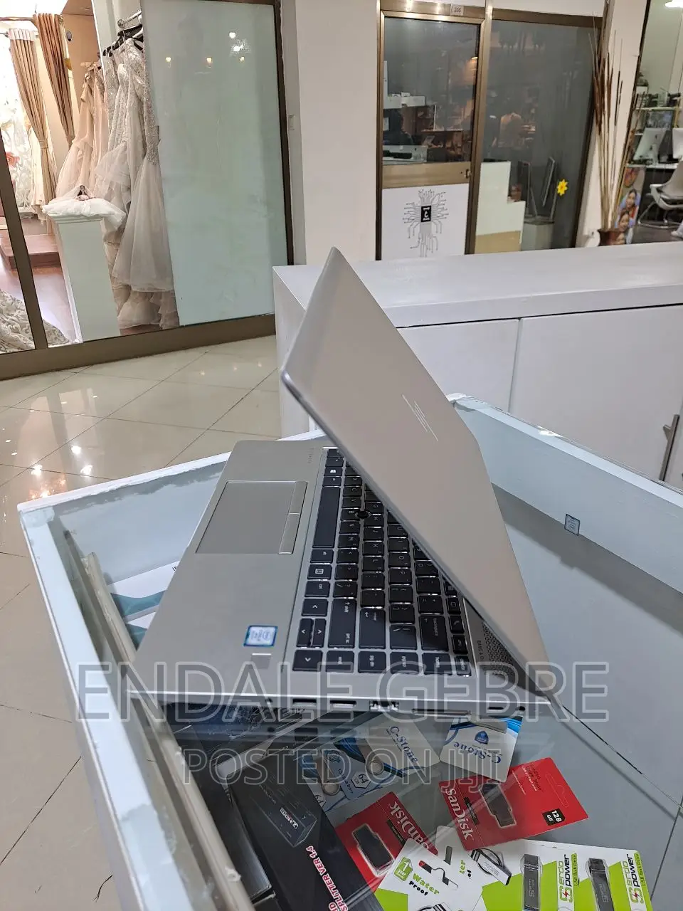 New Laptop HP EliteBook 840 G6 16GB Intel Core I5 SSD 512GB