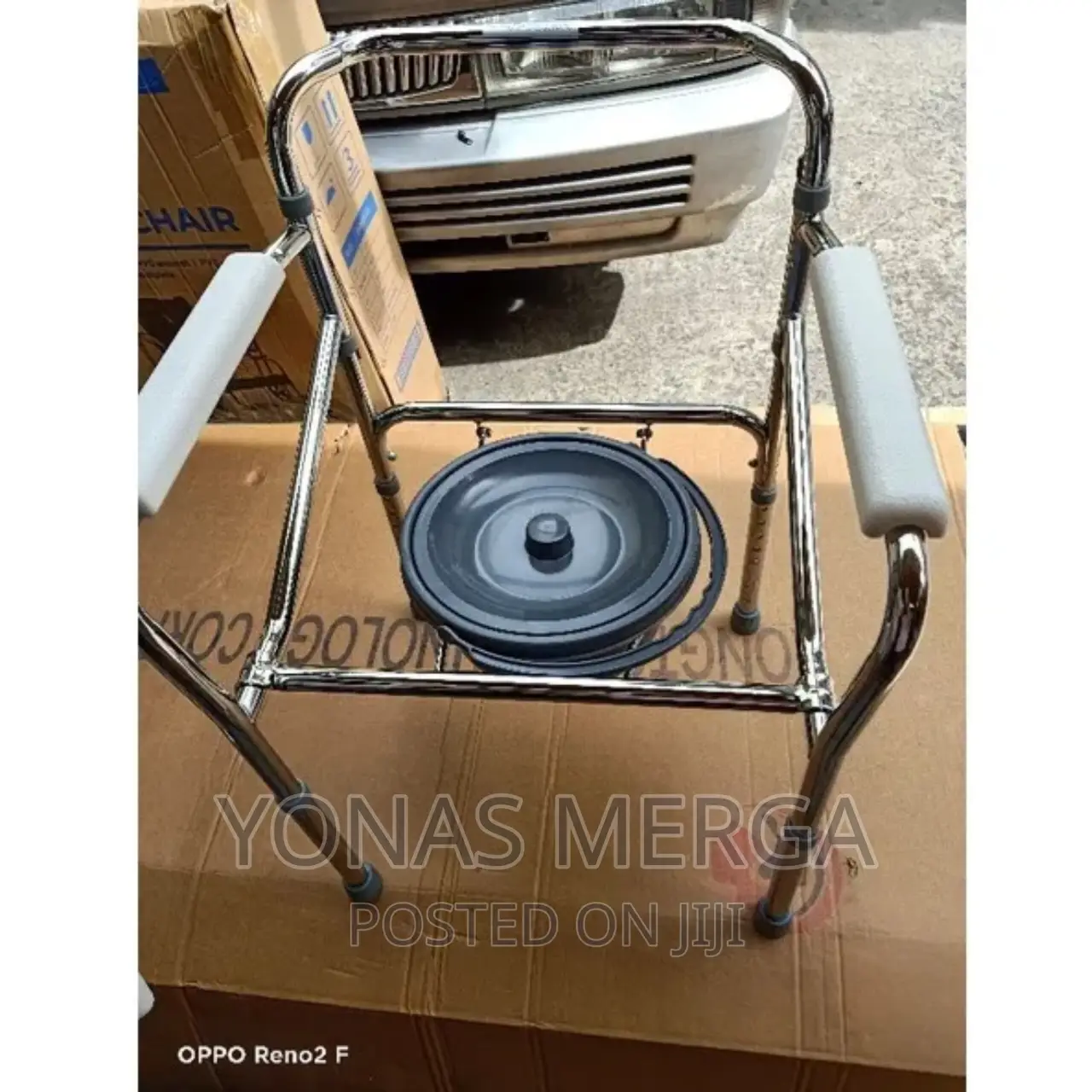 Commode Chair/Commode/Type of Chair: Foldable,Size:Compact