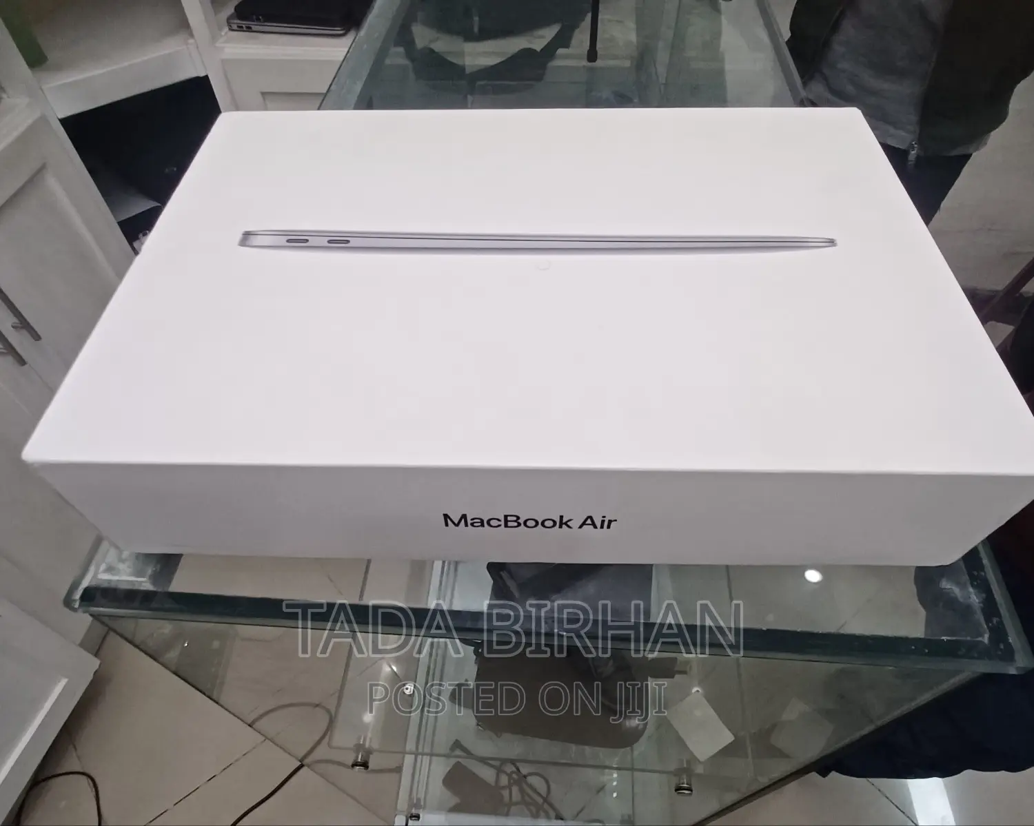 New Laptop Apple MacBook Air 2020 M1 16GB Intel Core I5 SSD 512GB