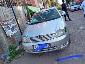 Photo - Toyota Corolla 2003 Silver