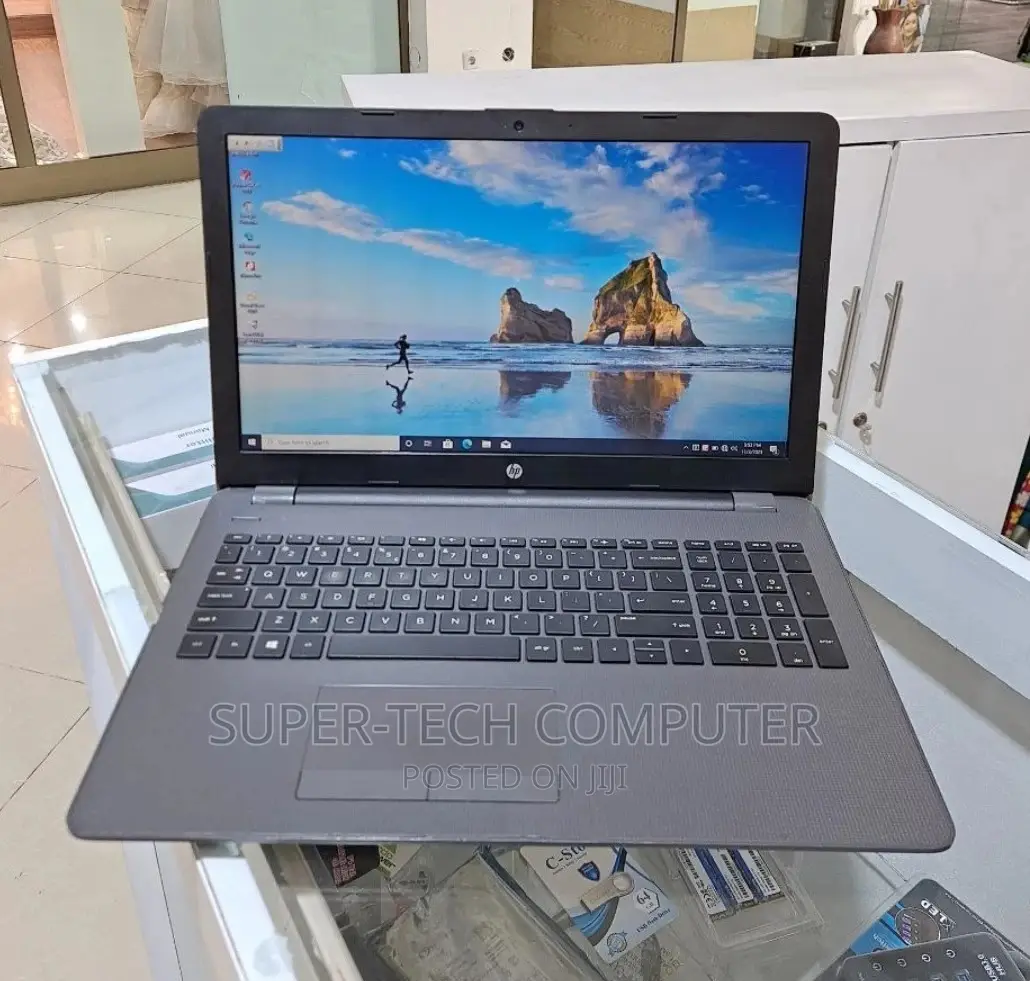 New Laptop HP Stream Notebook 8GB Intel Core I7 HDD 1T
