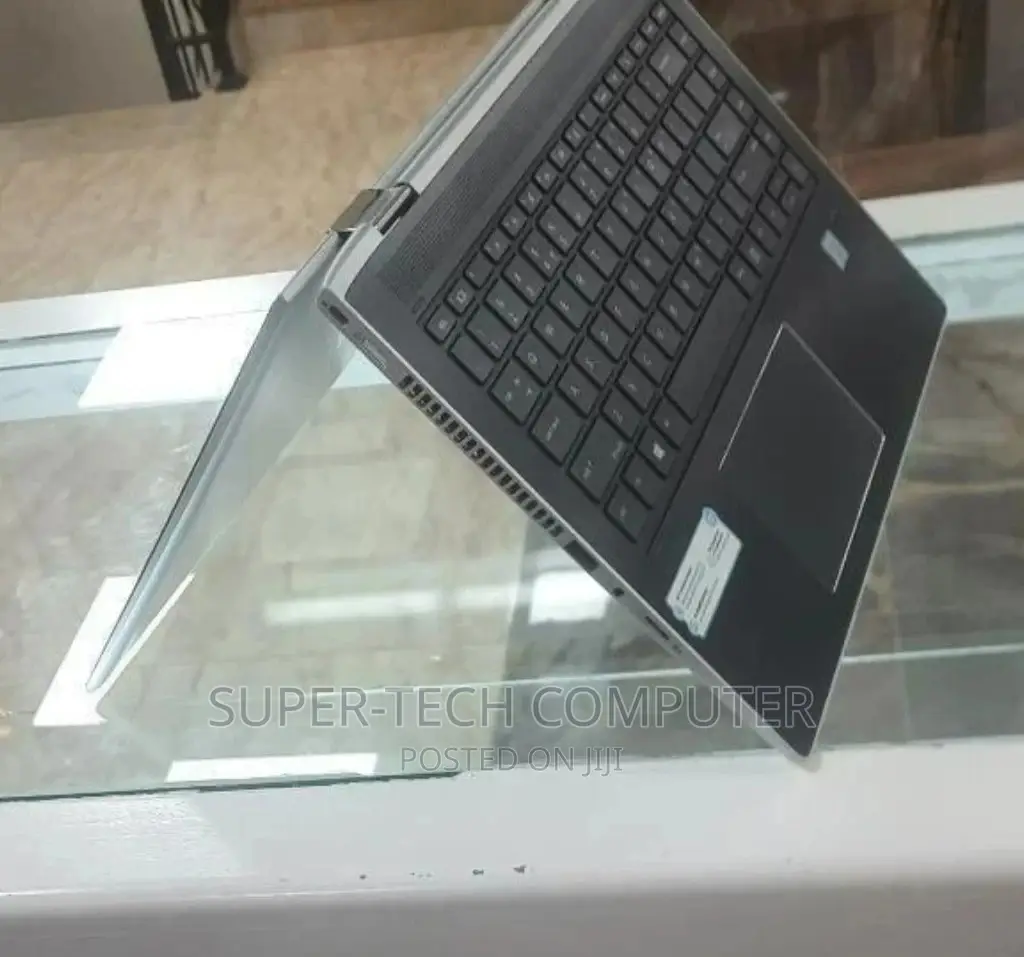 New Laptop HP Pavilion 13 X360 8GB Intel Core I5 SSD 512GB