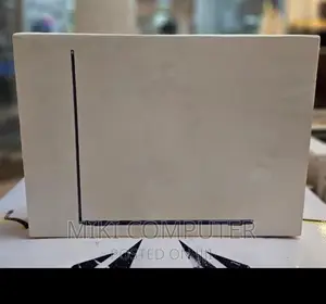 Photo - New Laptop Apple MacBook Air 2022 M2 8GB Intel SSD 256GB