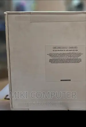 New Laptop Apple MacBook Air 2022 M2 8GB Intel SSD 256GB