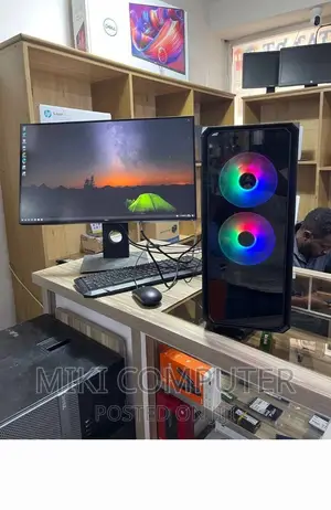 New Laptop Asus 32GB Intel Core I9 SSD 1T