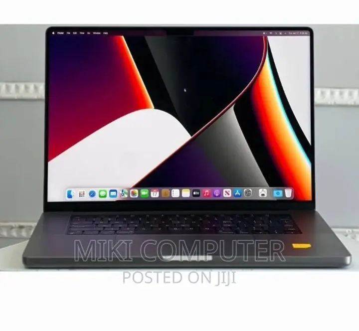 New Laptop Apple MacBook Pro 2021 M1 32GB Intel SSD 1T