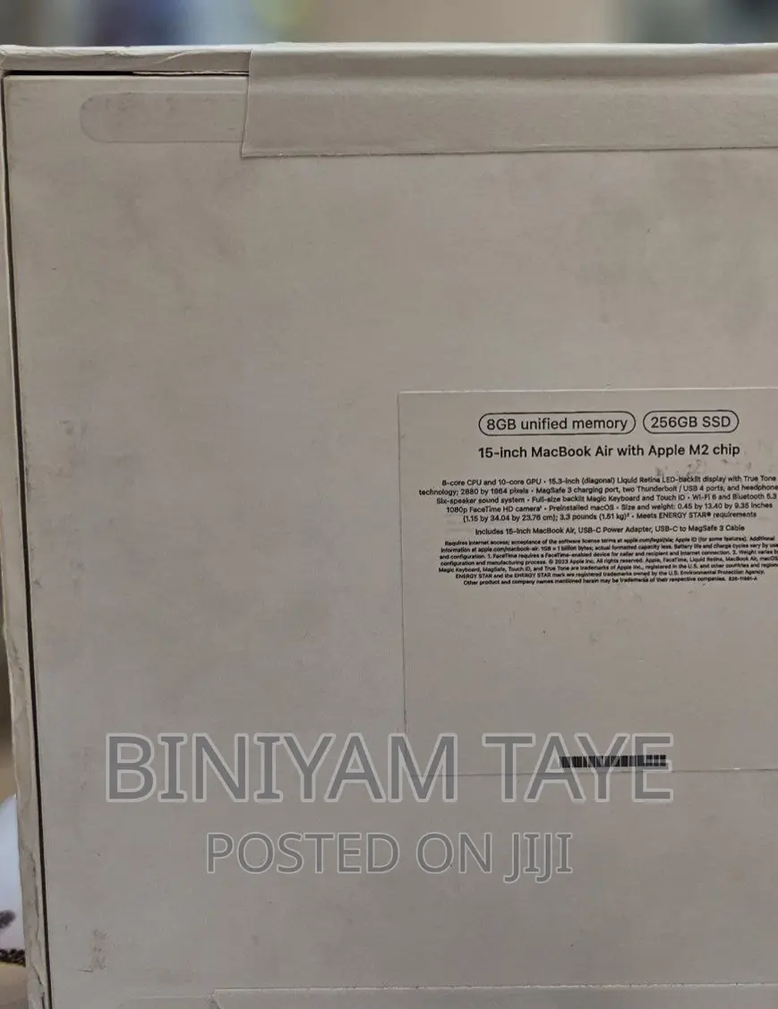 New Laptop Apple MacBook Air 2022 M2 8GB Intel Core I7 SSD 256GB