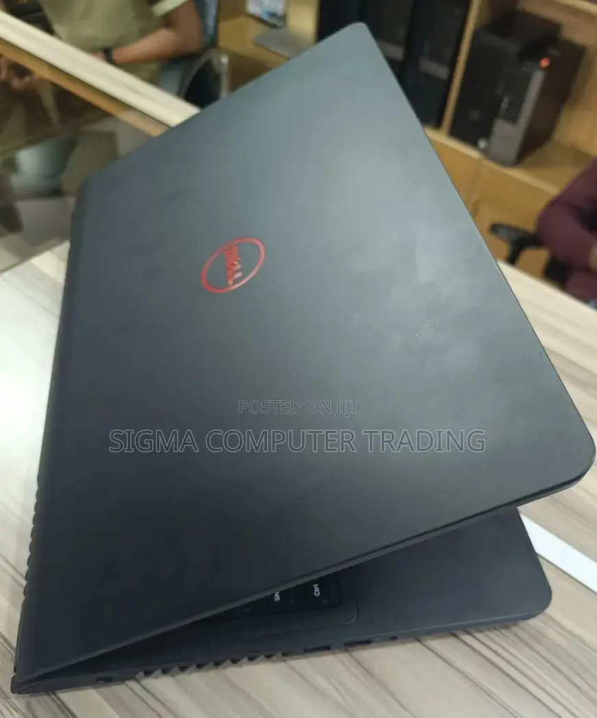 Laptop Dell Inspiron 15 16GB Intel Core I5 SSD 512GB