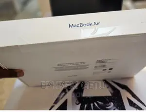 New Laptop Apple MacBook Air 2022 M2 8GB Apple M2 SSD 256GB