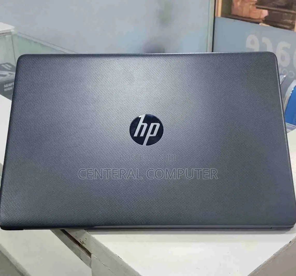New Laptop HP Stream Notebook 8GB Intel Core I5 SSD 256GB