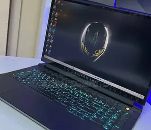 New Laptop Alienware M17x R2 32GB Intel Core I7 SSD 1T