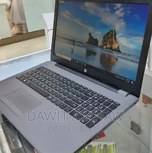 New Laptop HP Stream Notebook 8GB Intel Core I7 HDD 1T